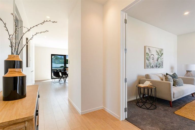 Photo of property in 10 Cutfield Lane, Kumeu, 0810