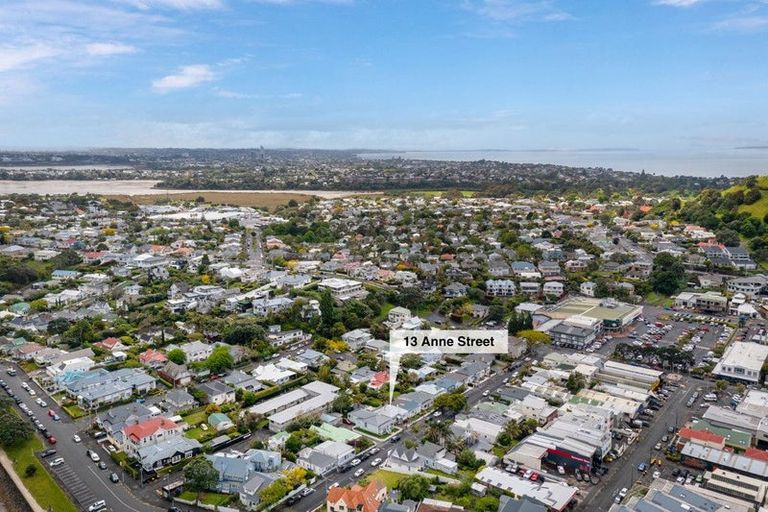 Photo of property in 13 Anne Street, Devonport, Auckland, 0624