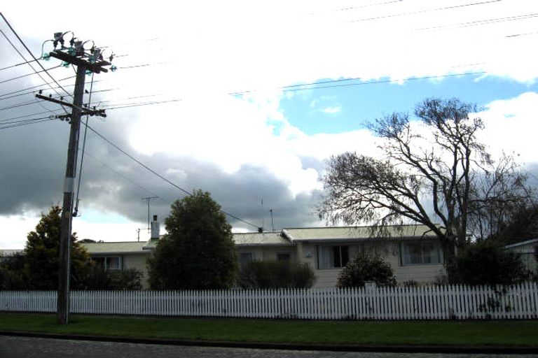 Photo of property in 110 Hillcrest Street, Solway, Masterton, 5810