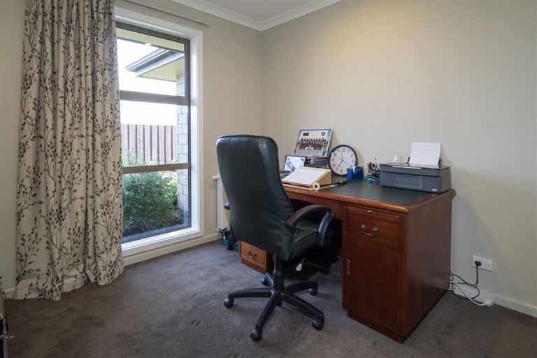 Photo of property in 17 Whiteoak Grove, Tinwald, Ashburton, 7700