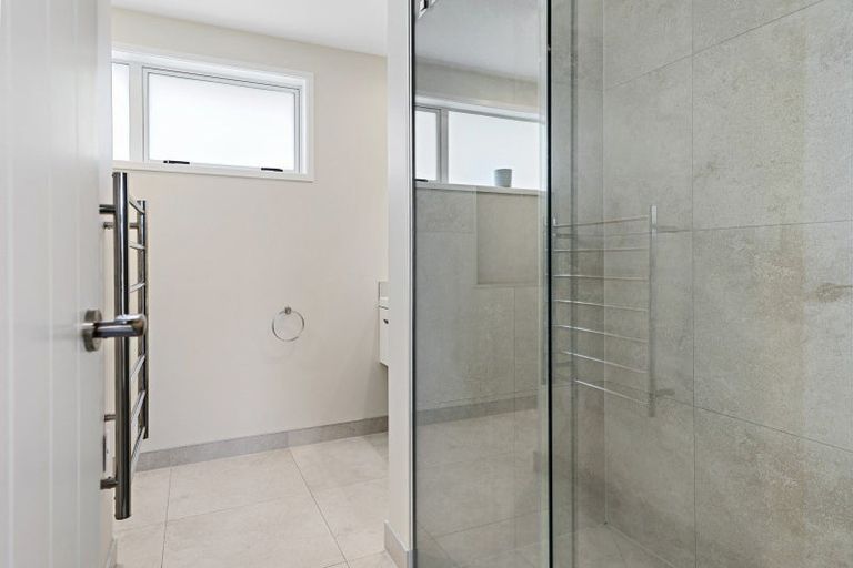 Photo of property in 814b Papamoa Beach Road, Papamoa Beach, Papamoa, 3118