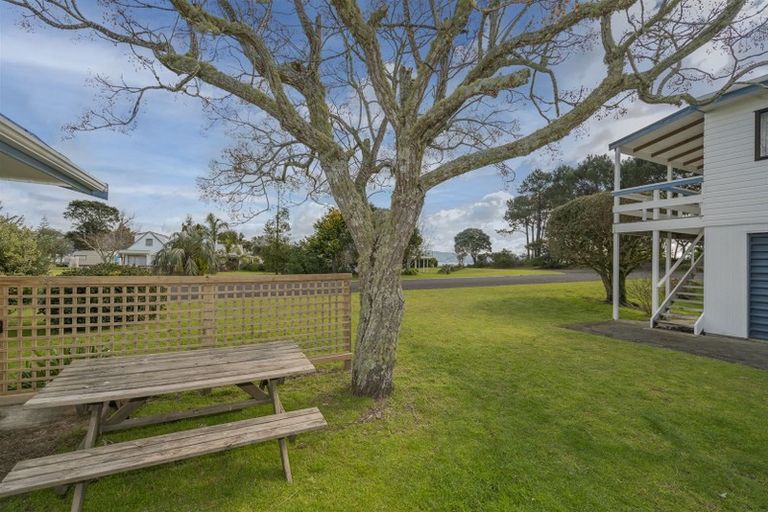 Photo of property in 99 Oyster Drive, Cooks Beach, Whitianga, 3591