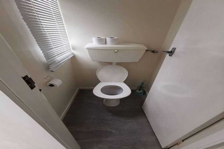 Photo of property in 71 Pirie Street, Mount Victoria, Wellington, 6011