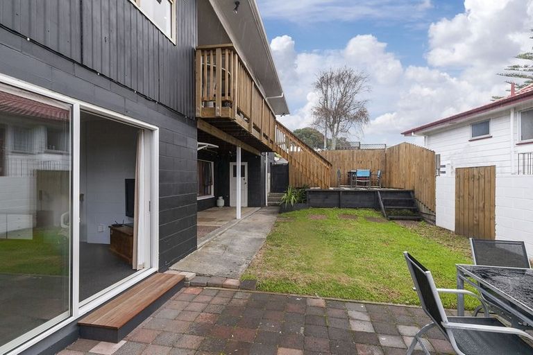 Photo of property in 156 Glamorgan Drive, Torbay, Auckland, 0630