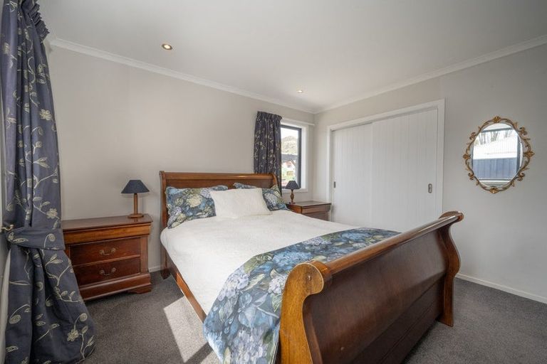 Photo of property in 14a Scotland Street, Roxburgh, 9500