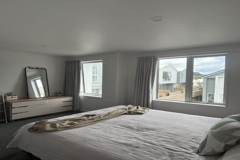 Photo of property in 3/30 Pirie Street, Mount Victoria, Wellington, 6011