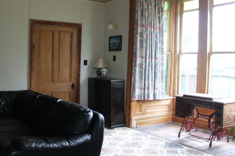 Photo of property in 4 Moreton Road, Carterton, 5713