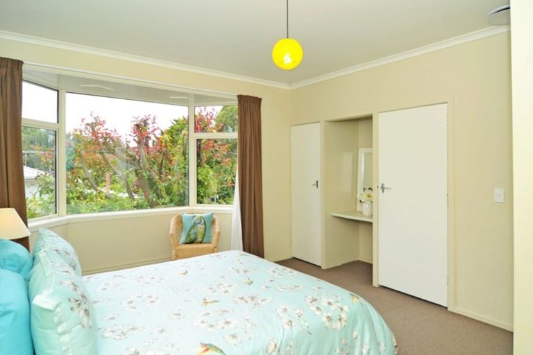 Photo of property in 11 Glenross Street, Glenross, Dunedin, 9011
