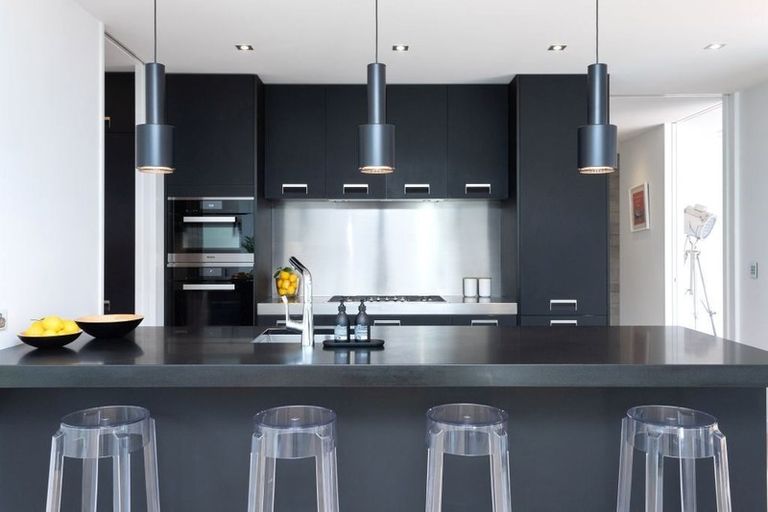 Photo of property in 18 Roa Road, Fendalton, Christchurch, 8041