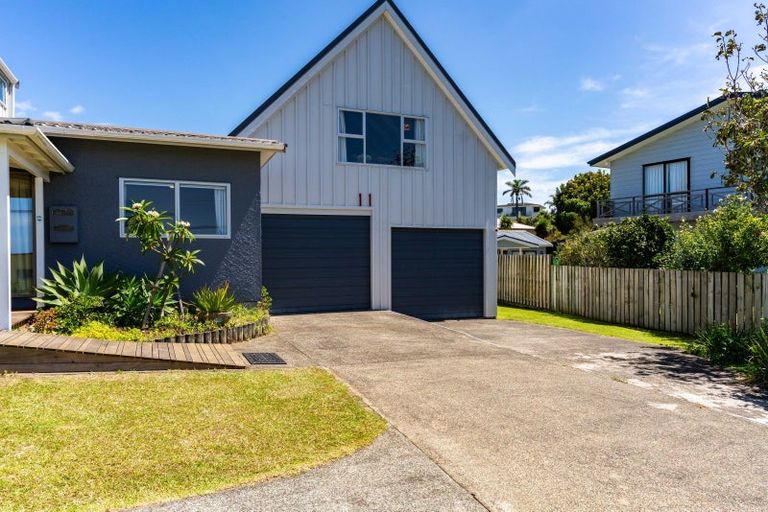 Photo of property in 11 Wintle Street, Mangawhai Heads, Mangawhai, 0505