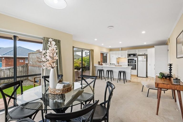 Photo of property in 9 Trinity Place, Paraparaumu Beach, Paraparaumu, 5032