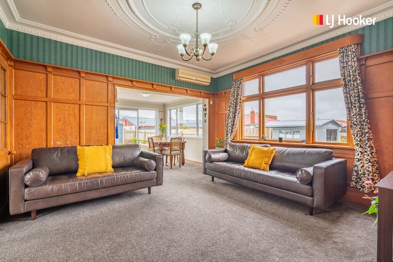 Photo of property in 140 Melbourne Street, South Dunedin, Dunedin, 9012