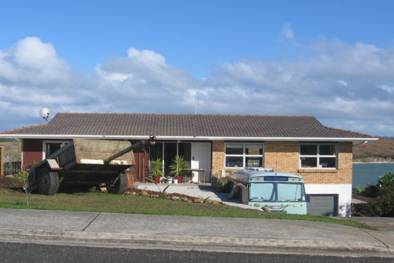 Photo of property in 5a Weir Crescent, Onerahi, Whangarei, 0110