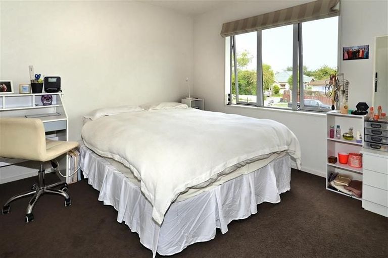 Photo of property in 90a Mandeville Street, Riccarton, Christchurch, 8011