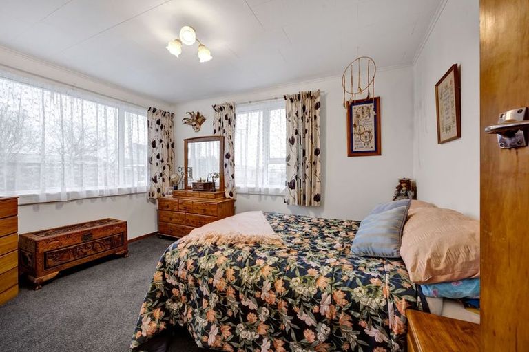 Photo of property in 50 Reid Avenue, Hawera, 4610