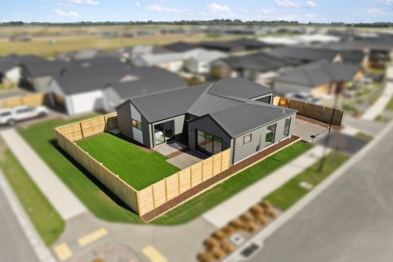 Photo of property in 28 Kite Street, Rolleston, 7614