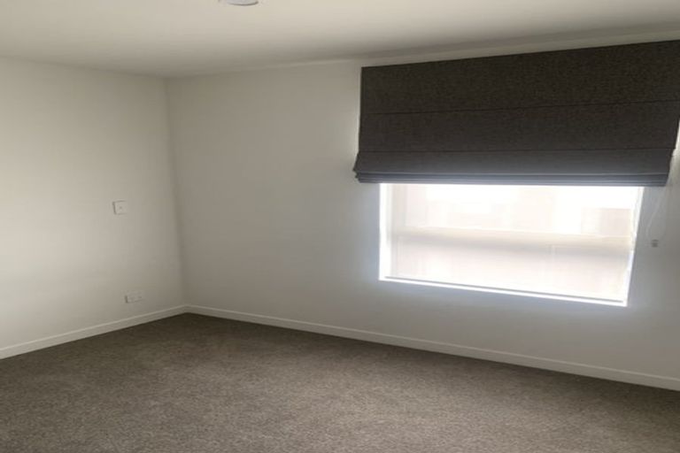 Photo of property in 44 John Street, Stokes Valley, Lower Hutt, 5019