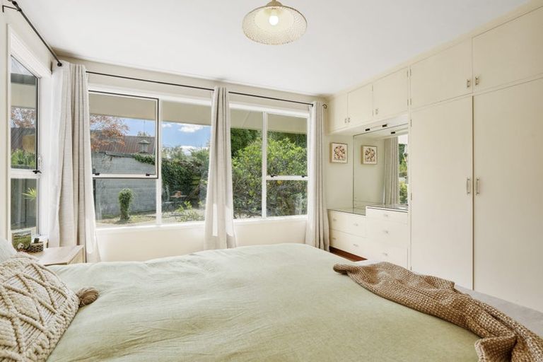 Photo of property in 2/38a Greers Road, Burnside, Christchurch, 8041