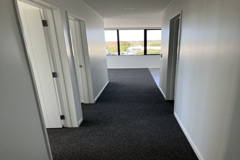 Photo of property in 205/3 Rauemi Way, Te Atatu South, Auckland, 0610