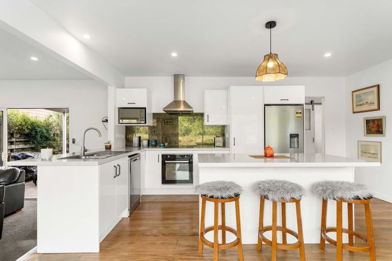 Photo of property in 128 Sharyn Place, Whangamata, 3620