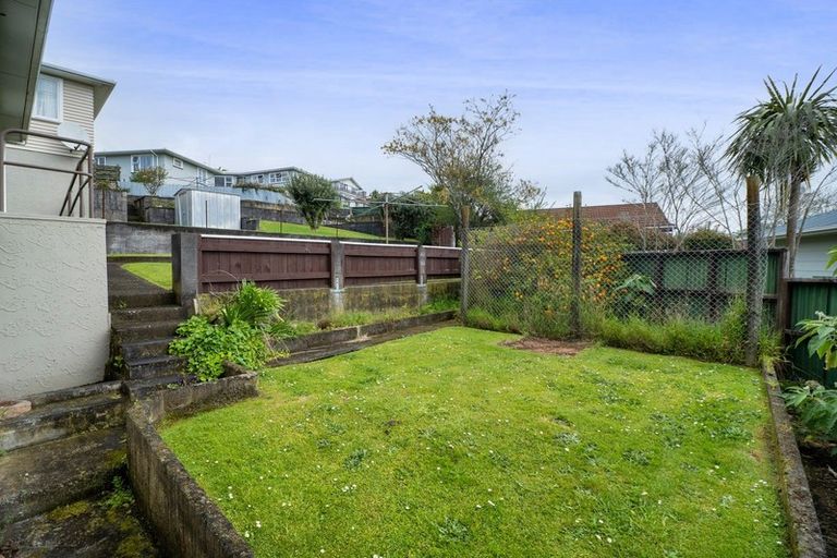 Photo of property in 4 Penrith Street, Westown, New Plymouth, 4310