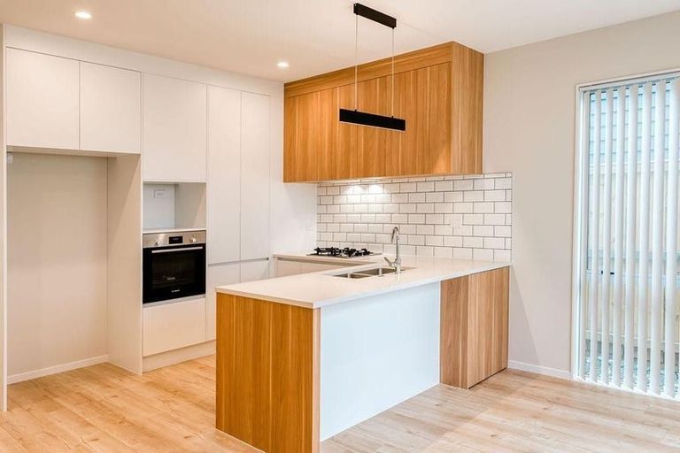 Photo of property in 18 Tumu Road, Papakura, 2110