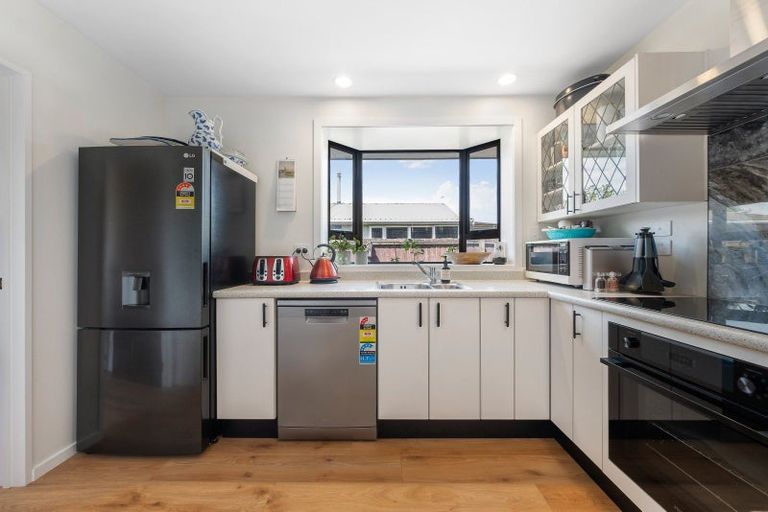 Photo of property in 45 Dunbarton Street, Redwood, Christchurch, 8051