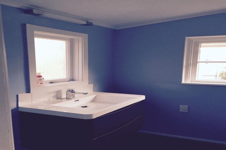 Photo of property in 106 Akatarawa Road, Birchville, Upper Hutt, 5018