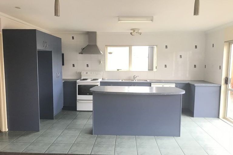 Photo of property in 186 Old Wairoa Road, Papakura, 2110