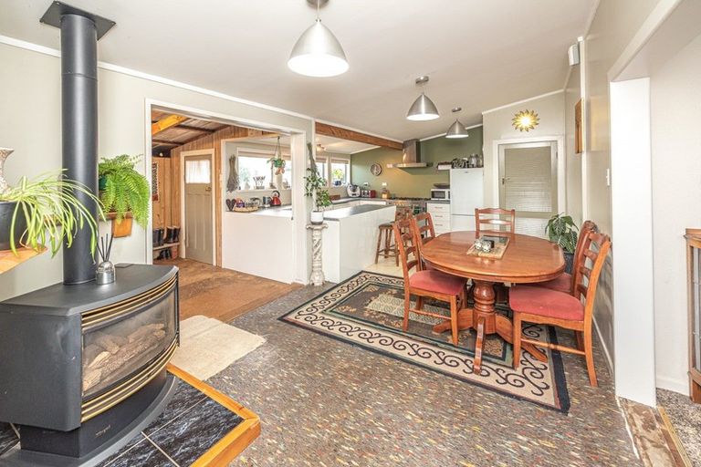 Photo of property in 21 Ruapehu Street, Castlecliff, Whanganui, 4501