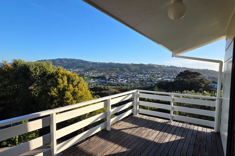 Photo of property in 25 Pennant Grove, Titahi Bay, Porirua, 5022