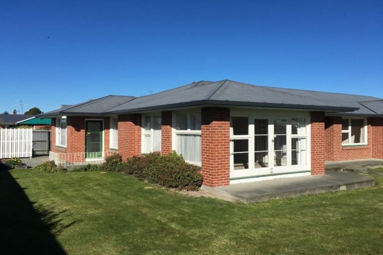 Photo of property in 18 Burnett Street, Ashburton, 7700