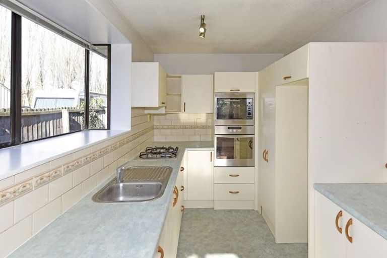 Photo of property in 2/40 Meadow Street, Papanui, Christchurch, 8052