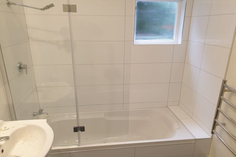 Photo of property in 155 Onslow Road, Khandallah, Wellington, 6035