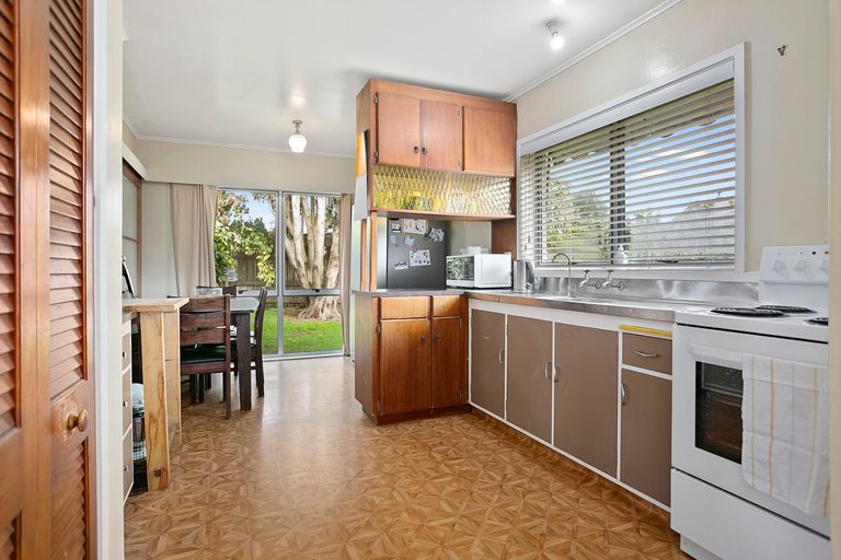 Photo of property in 3 Dickens Place, Leamington, Cambridge, 3432