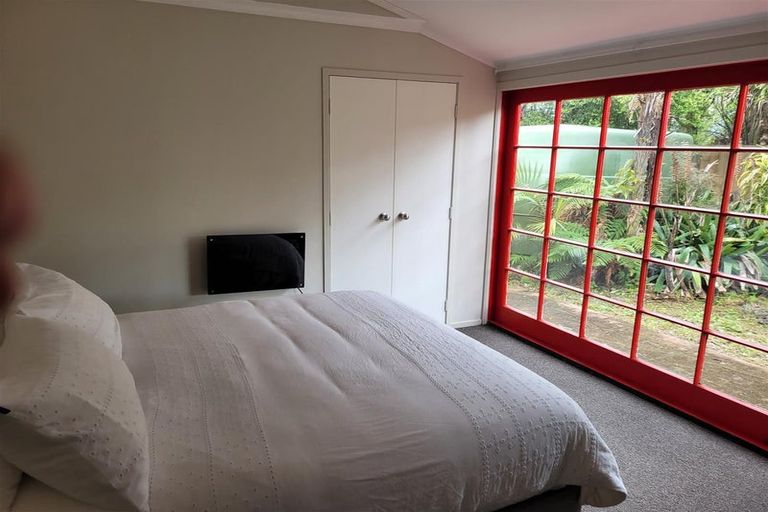 Photo of property in 1465 Clevedon Kawakawa Road, Kawakawa Bay, Papakura, 2585