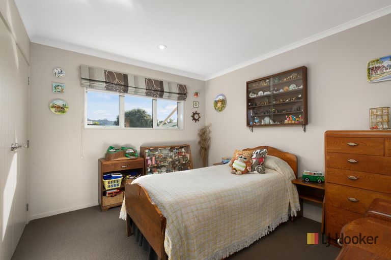 Photo of property in 9 Longboard Drive, Waihi Beach, 3611