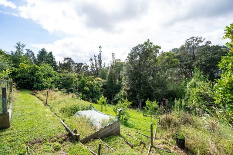 Photo of property in 19 Thompson Terrace, Toi Toi, Nelson, 7010