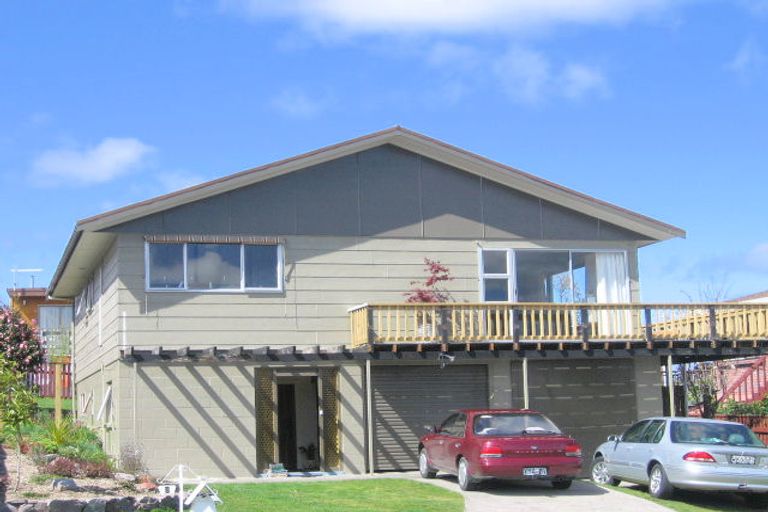 Photo of property in 5 Normand Place, Richmond Heights, Taupo, 3330