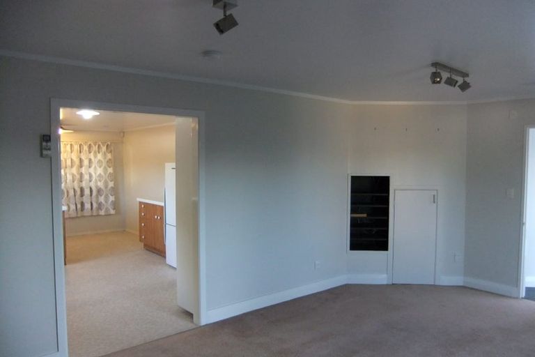 Photo of property in 32 Lake Crescent, Hamilton Lake, Hamilton, 3204