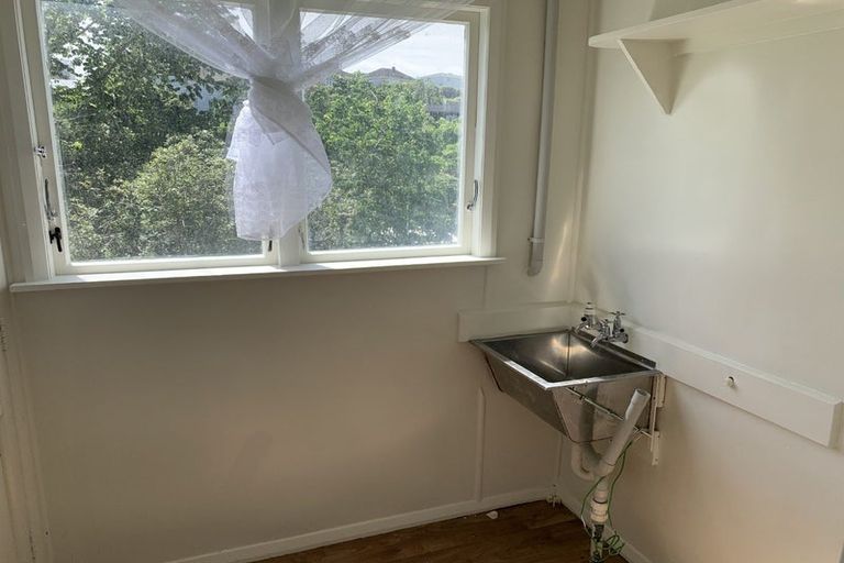 Photo of property in 148-152 Champion Street, Cannons Creek, Porirua, 5024