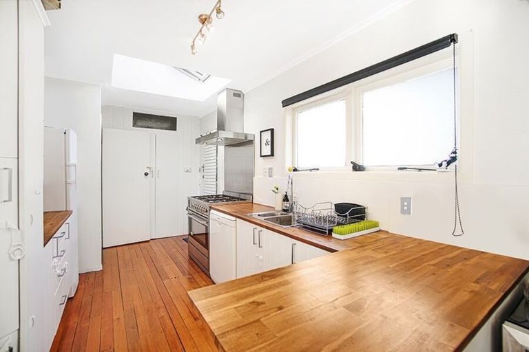 Photo of property in 26 Umere Crescent, Ellerslie, Auckland, 1051