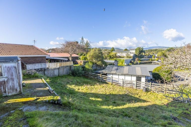 Photo of property in 12 Kahu Road, Otaihanga, Paraparaumu, 5036
