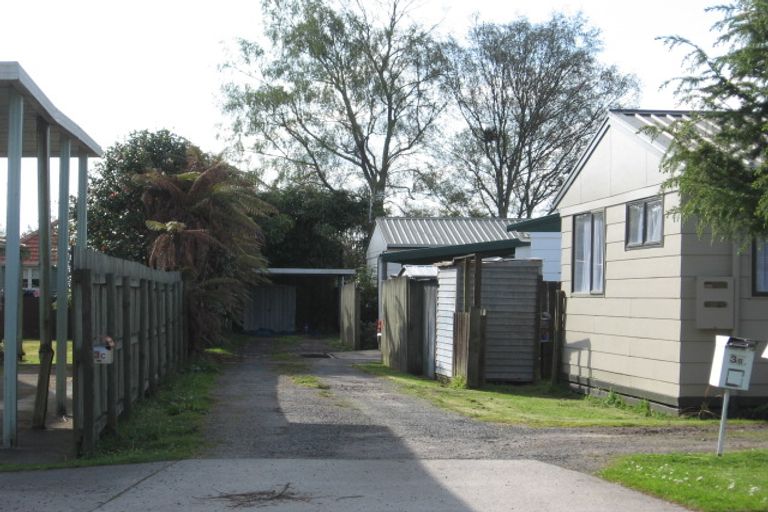 Photo of property in 3b Farnworth Avenue, Holdens Bay, Rotorua, 3010