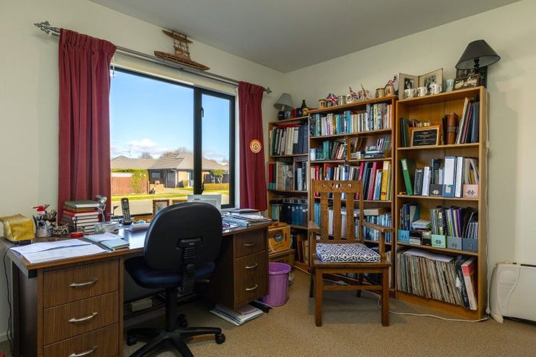 Photo of property in 8 Farnham Drive, Springlands, Blenheim, 7201