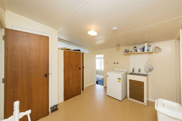 Photo of property in 11 Hunia Terrace, Himatangi Beach, Foxton, 4891