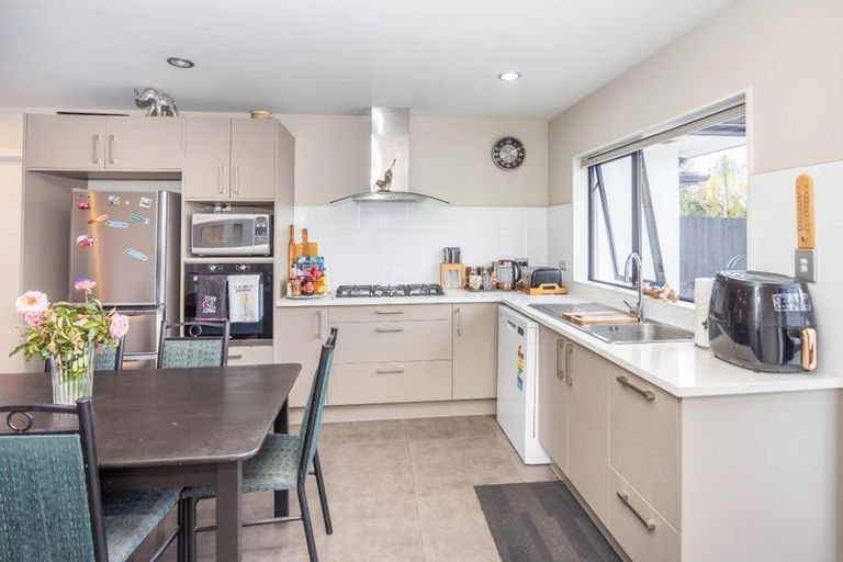 Photo of property in 15 Bree Place, Flagstaff, Hamilton, 3210