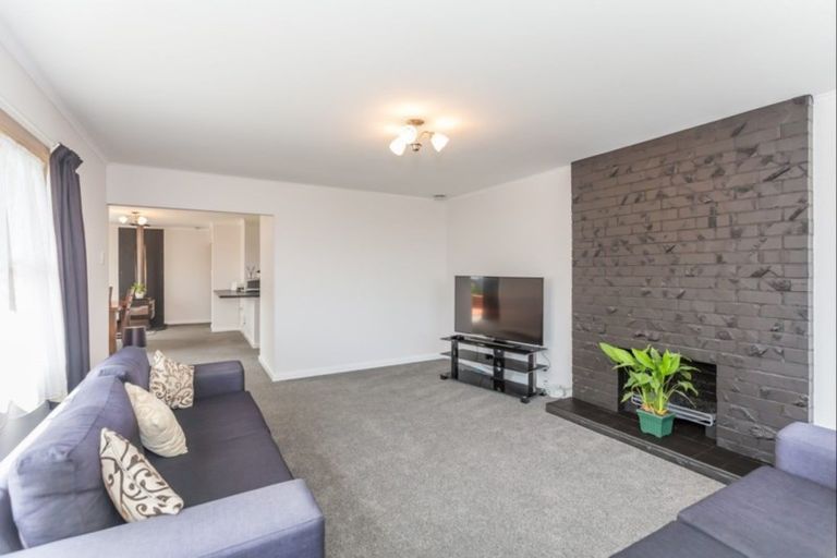 Photo of property in 25 Strathmore Avenue, Levin, 5510