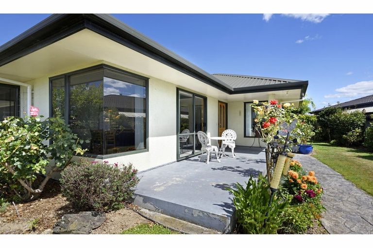 Photo of property in 21 Malthouse Crescent, Brightwater, 7022