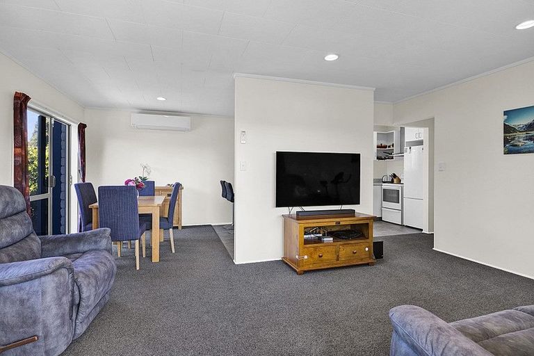 Photo of property in 24 Tawa Street, Hawera, 4610